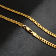 قلادة مطلية بالذهب — صورة 2